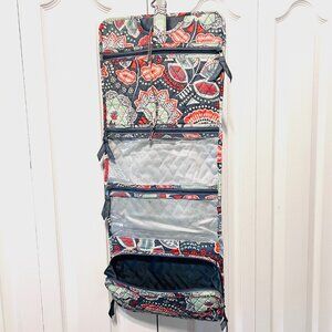 Vera Bradley Travel Hanging Make Up Accessories Bag-Gray/Orange Nomadic Floral